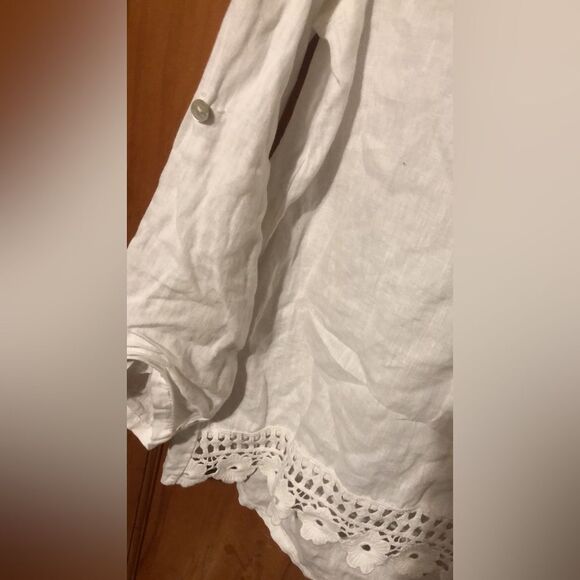 181. Terzo Millennio white eyelet Relaxed Blouse with 3/4 Sleeves 100% linen - Picture 2 of 2